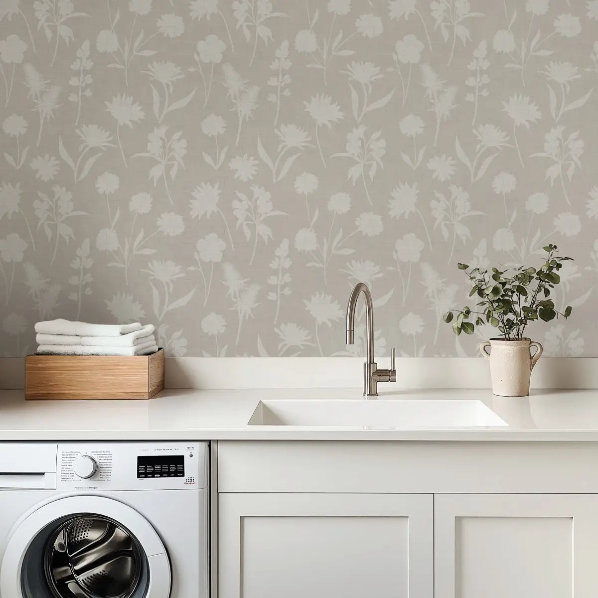 Gwyneth Wallpaper - Monochromatic Flowers - by Tracy Stone Design - Loomwell Home Goods
