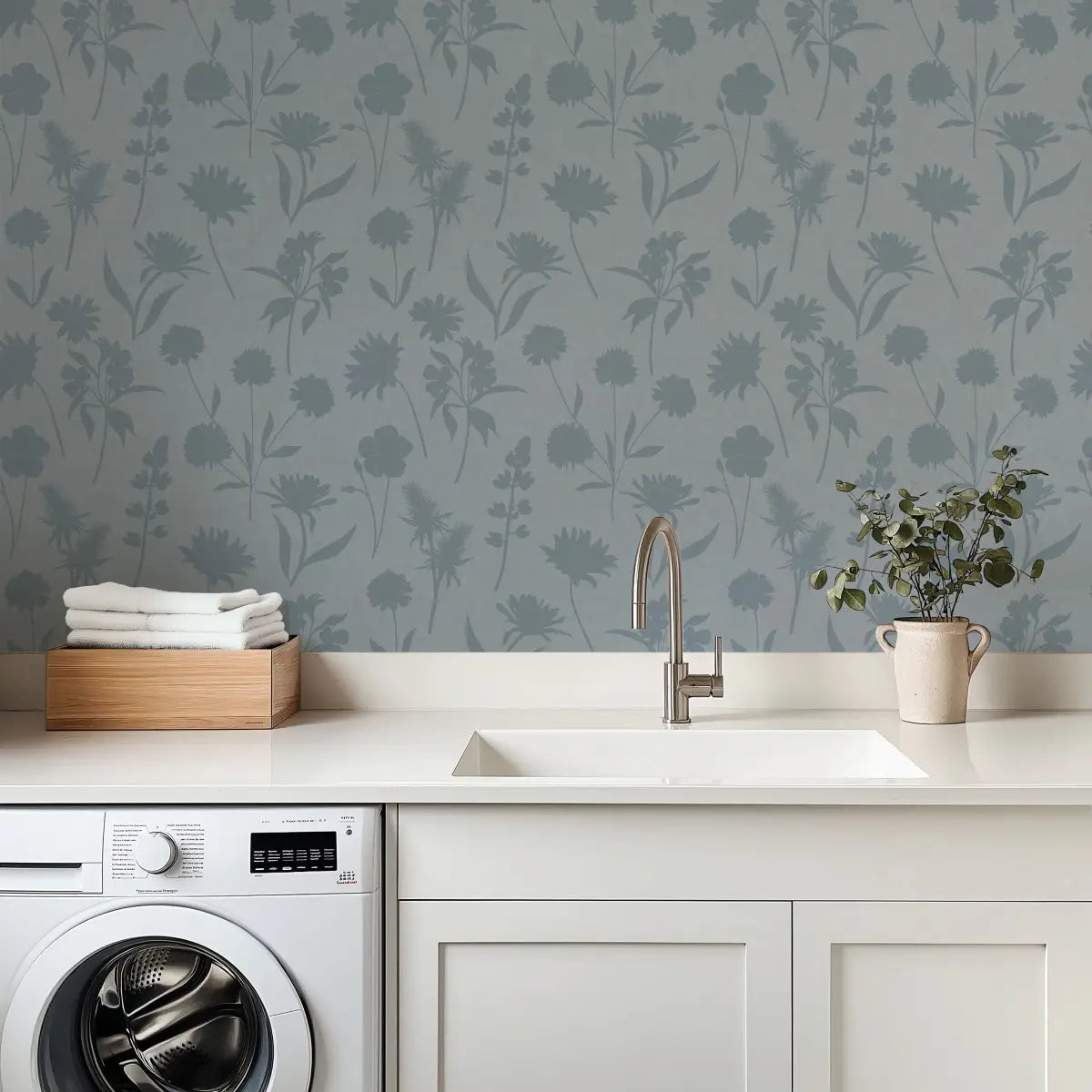 Gwyneth Wallpaper - Monochromatic Flowers - by Tracy Stone Design - Loomwell Home Goods