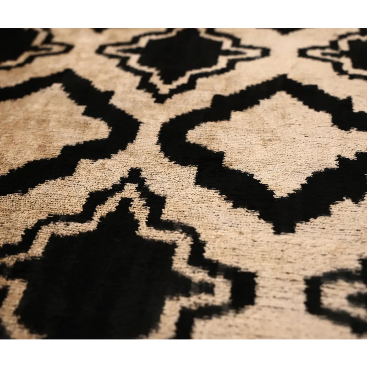 Hand-Knotted Geometric Lattice Silk Velvet Pillow - 20x20 Black & Cream - Canvello