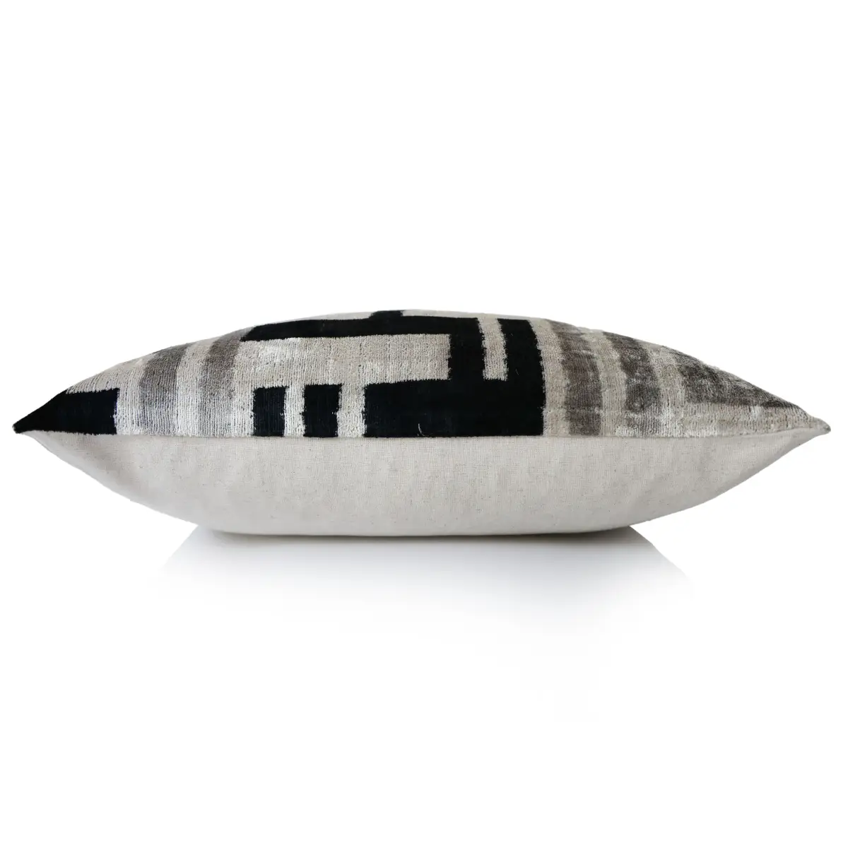 Hand-Knotted Geometric Maze Silk Velvet Pillow - 20x20 Black & Silver - Canvello
