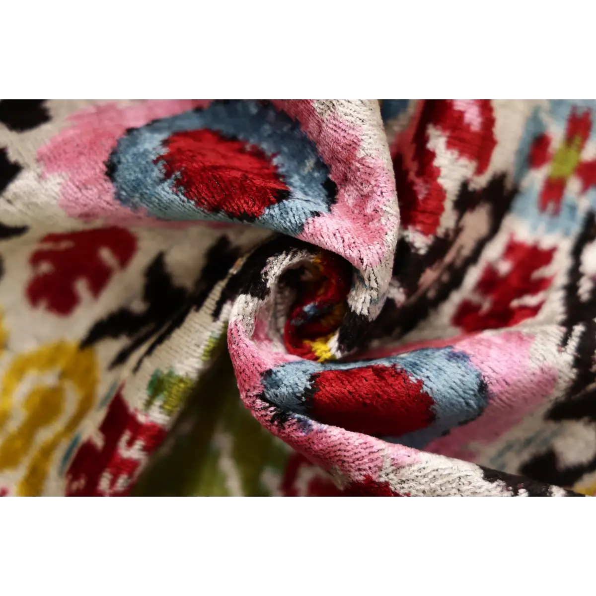 Hand-Knotted Vibrant Floral Silk Velvet Lumbar - 16x24 Pink & Yellow - Canvello