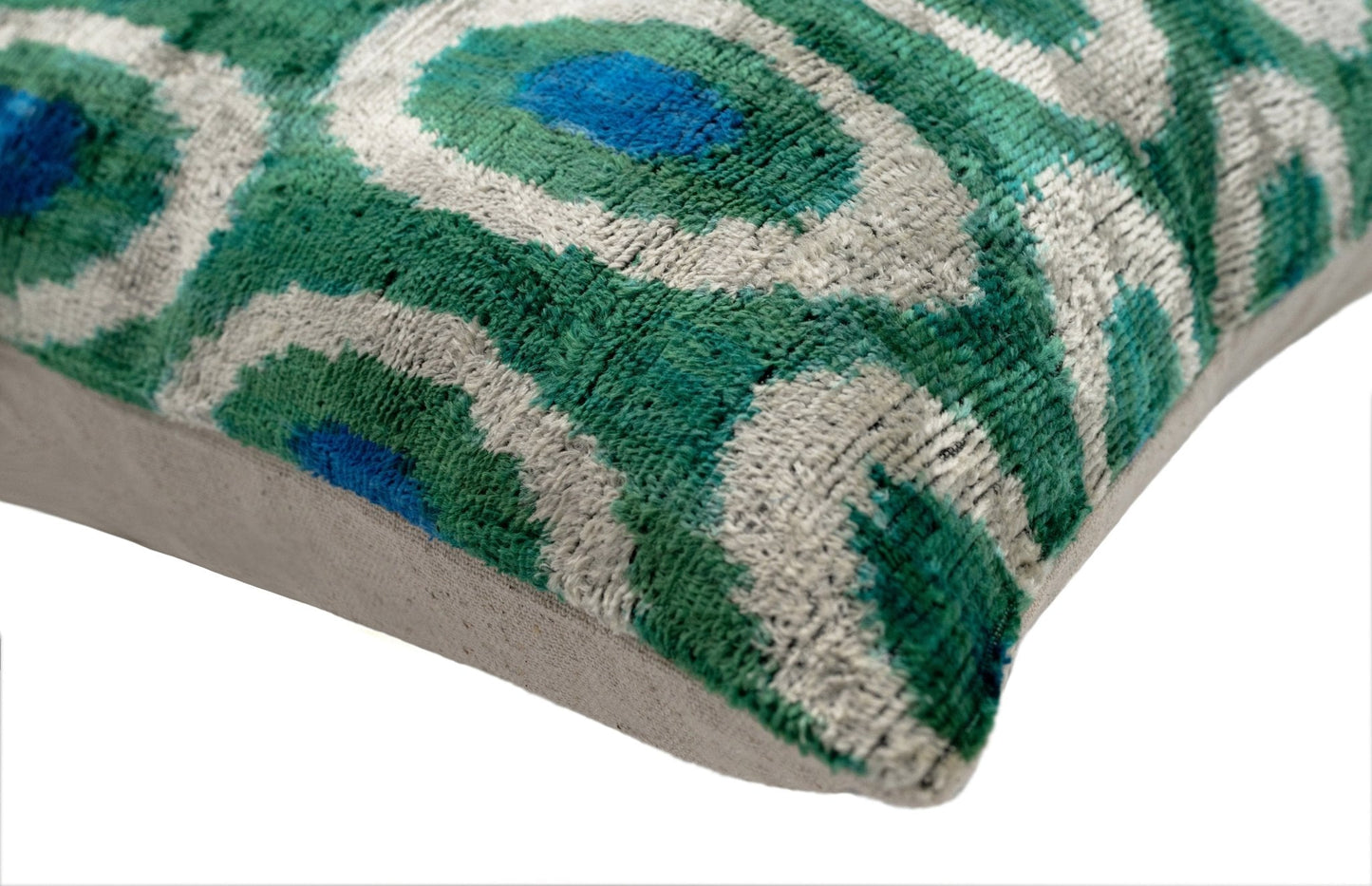 Coussin décoratif fait main en forme de cercle vert et bleu - 16 x 24 pouces, velours de soie, teinture végétale avec insert en plumes de duvet de qualité supérieure