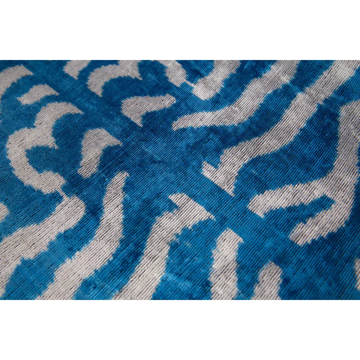 Luxury Silk Velvet Throw Pillow - Blue & White Tiger Print Lumbar 16x24’’ - Canvello