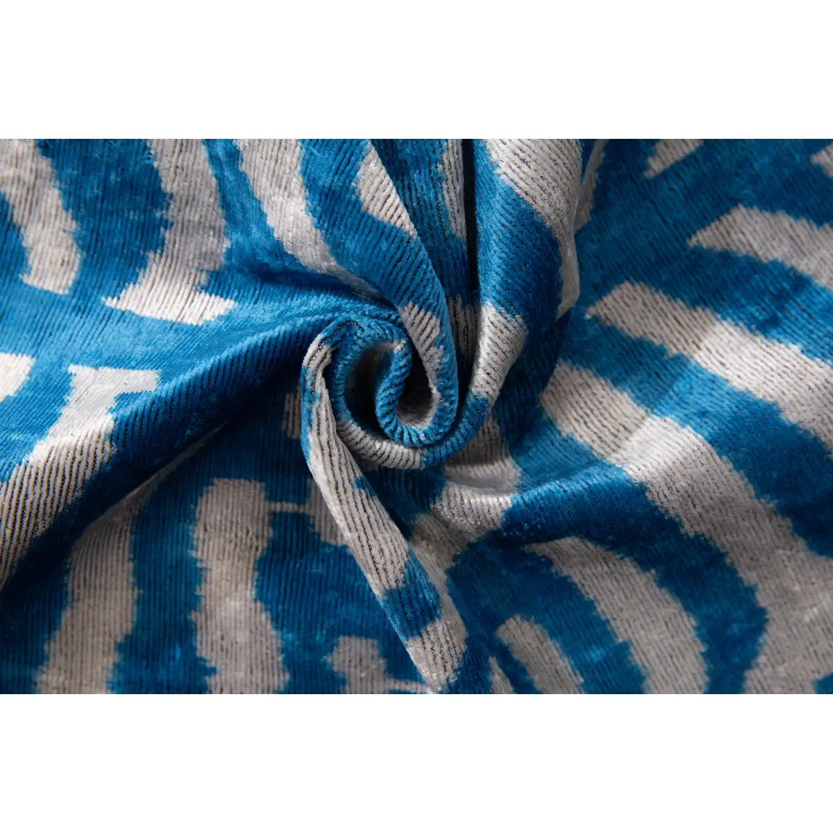 Luxury Silk Velvet Throw Pillow - Blue & White Tiger Print Lumbar 16x24’’ - Canvello