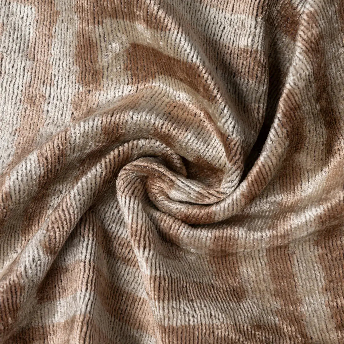 Luxury Silk Velvet Pillow – Beige Labyrinth Lumbar 16x24’’ - Canvello
