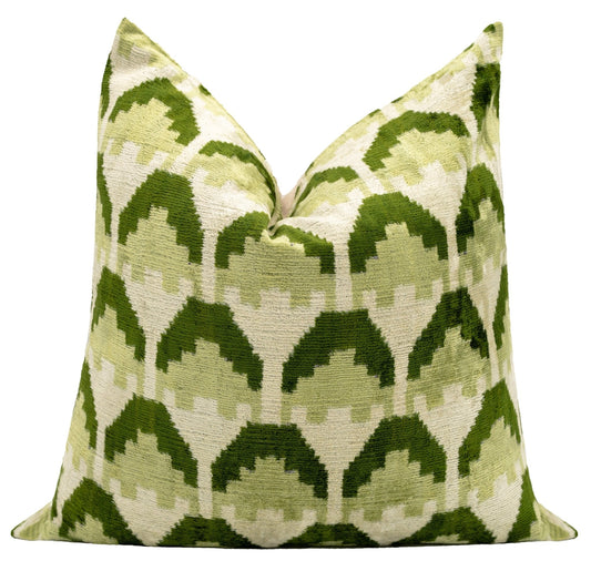 Coussin en velours fait main avec motif géométrique vert et crème - Accent décoratif de haute qualité 20 x 20 pouces avec insert en plumes de duvet de qualité supérieure