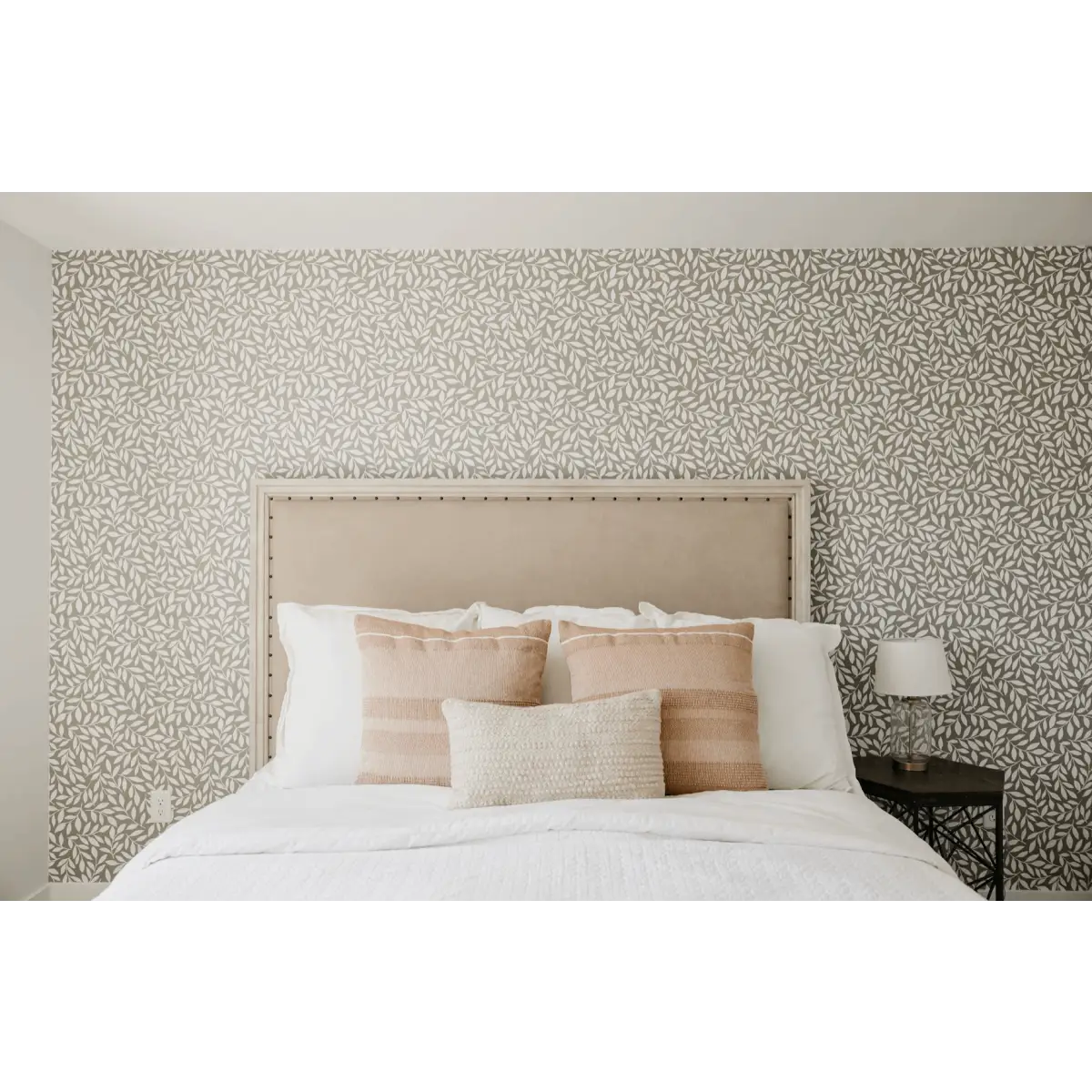 Harlow Wallpaper - Leaf Pattern - by Gooseberry Moon - Loomwell Home Goods