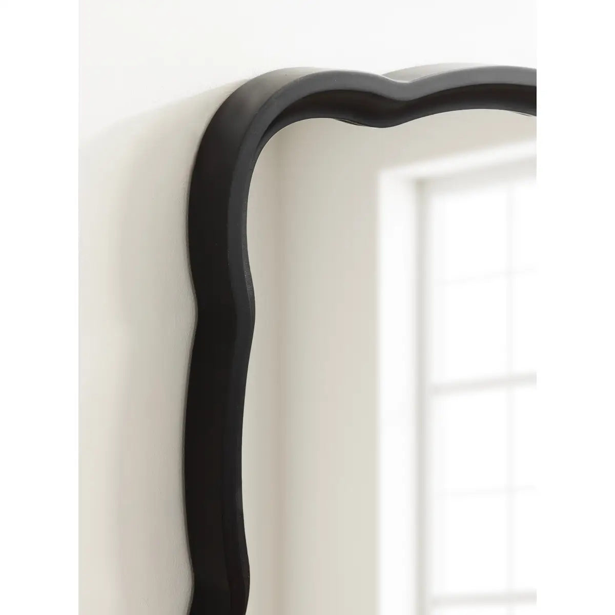 Hatherleigh Scallop Wood Wall Mirror - kateandlaurel