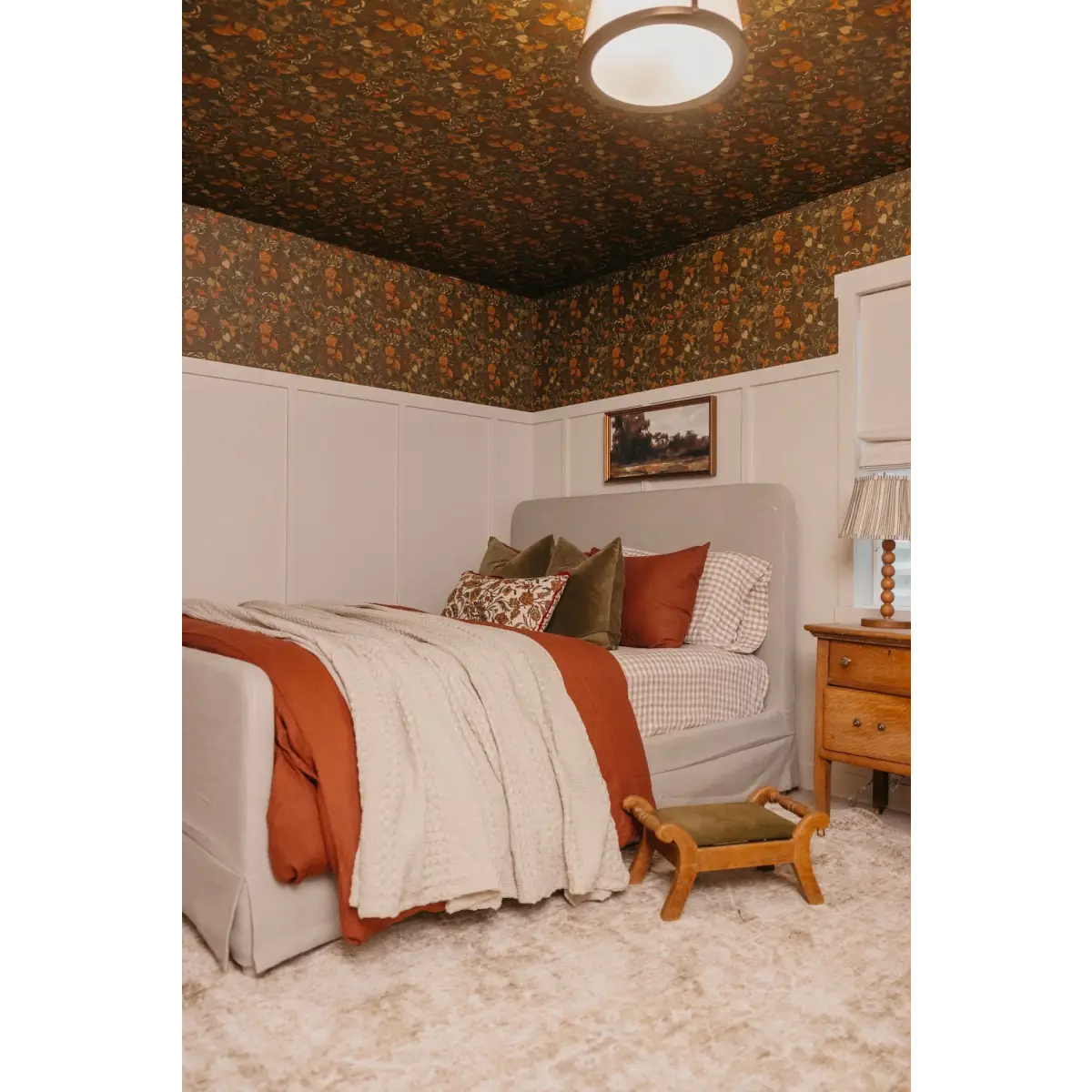 Hawthorne Bloom Wallpaper - Morning Glories - by Safari Natalia x Taddy Mikelaites - Loomwell Home Goods