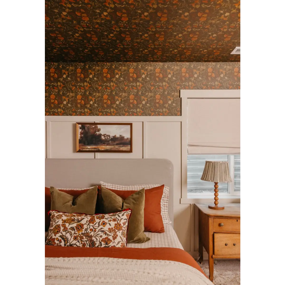 Hawthorne Bloom Wallpaper - Morning Glories - by Safari Natalia x Taddy Mikelaites - Loomwell Home Goods