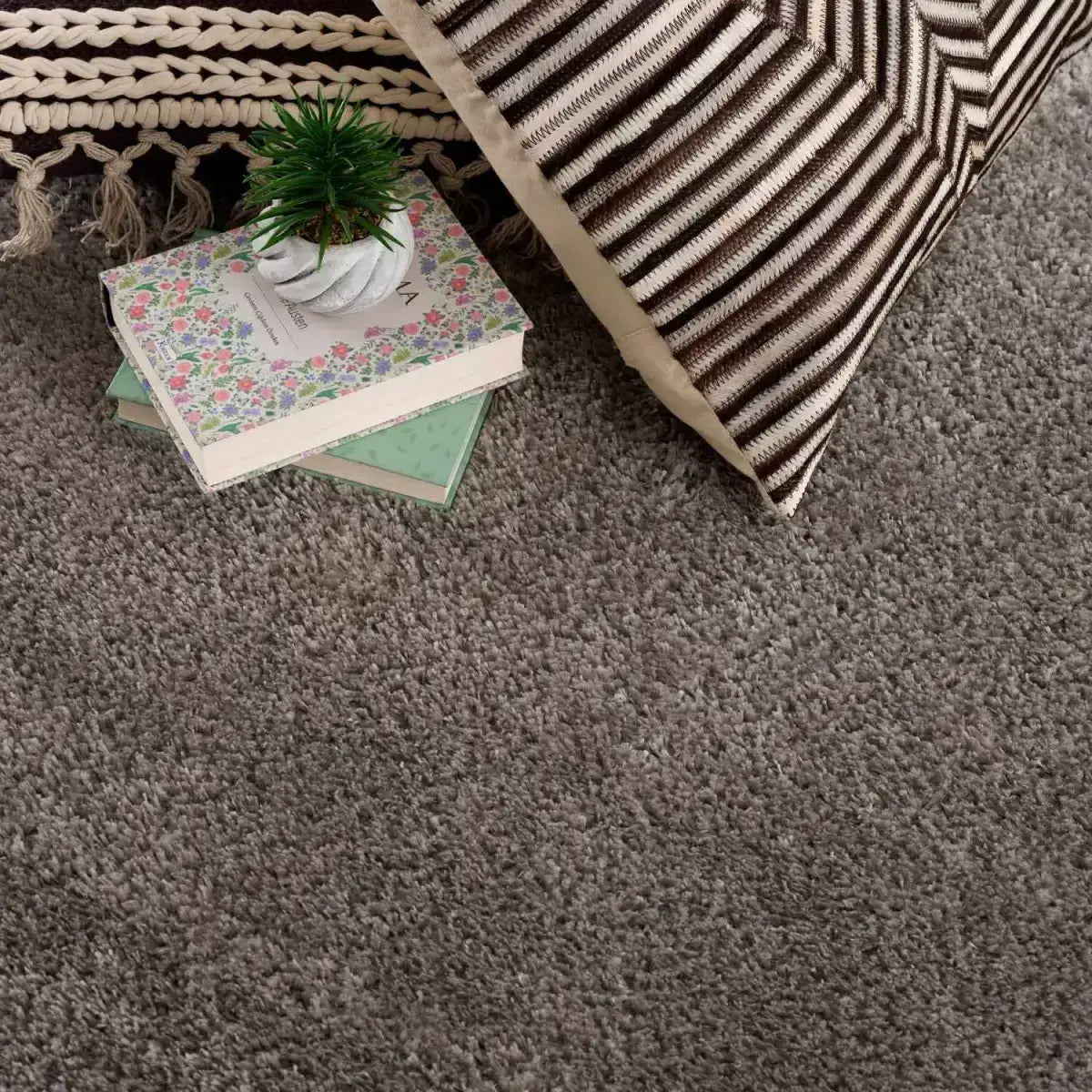 Heavenly Solid Gray Plush Rug - Boutique Rugs