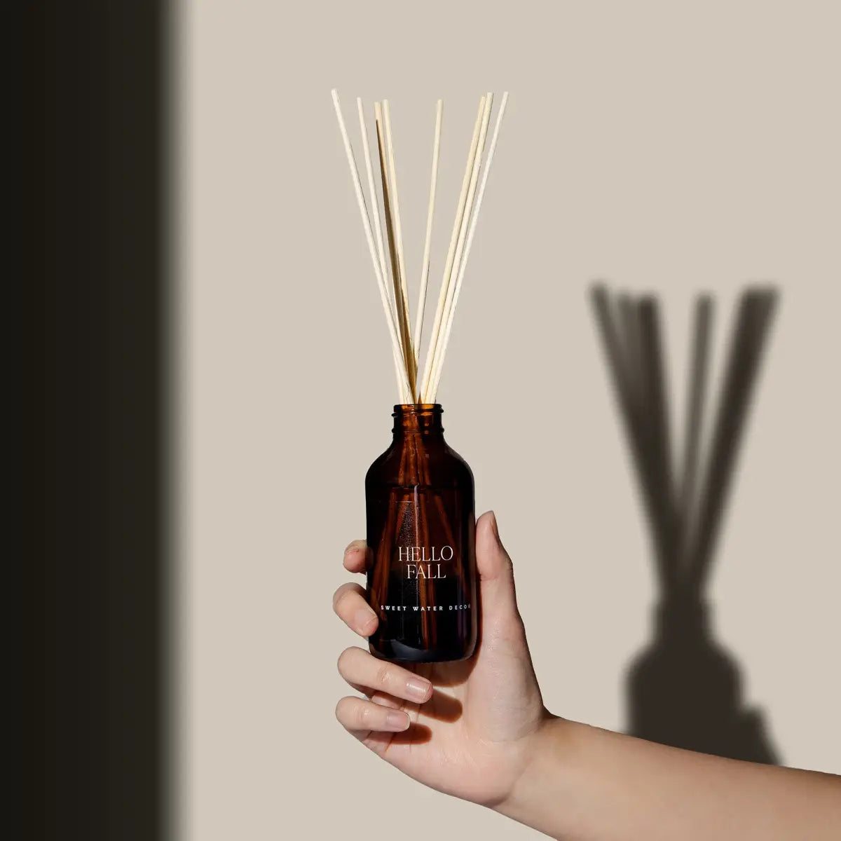 Hello Fall Amber Reed Diffuser - Sweet Water Decor