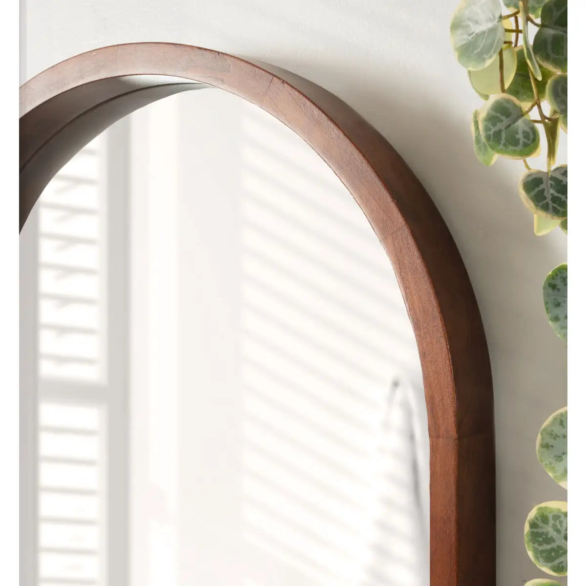 Hutton Wood Framed Arch Mirror - kateandlaurel
