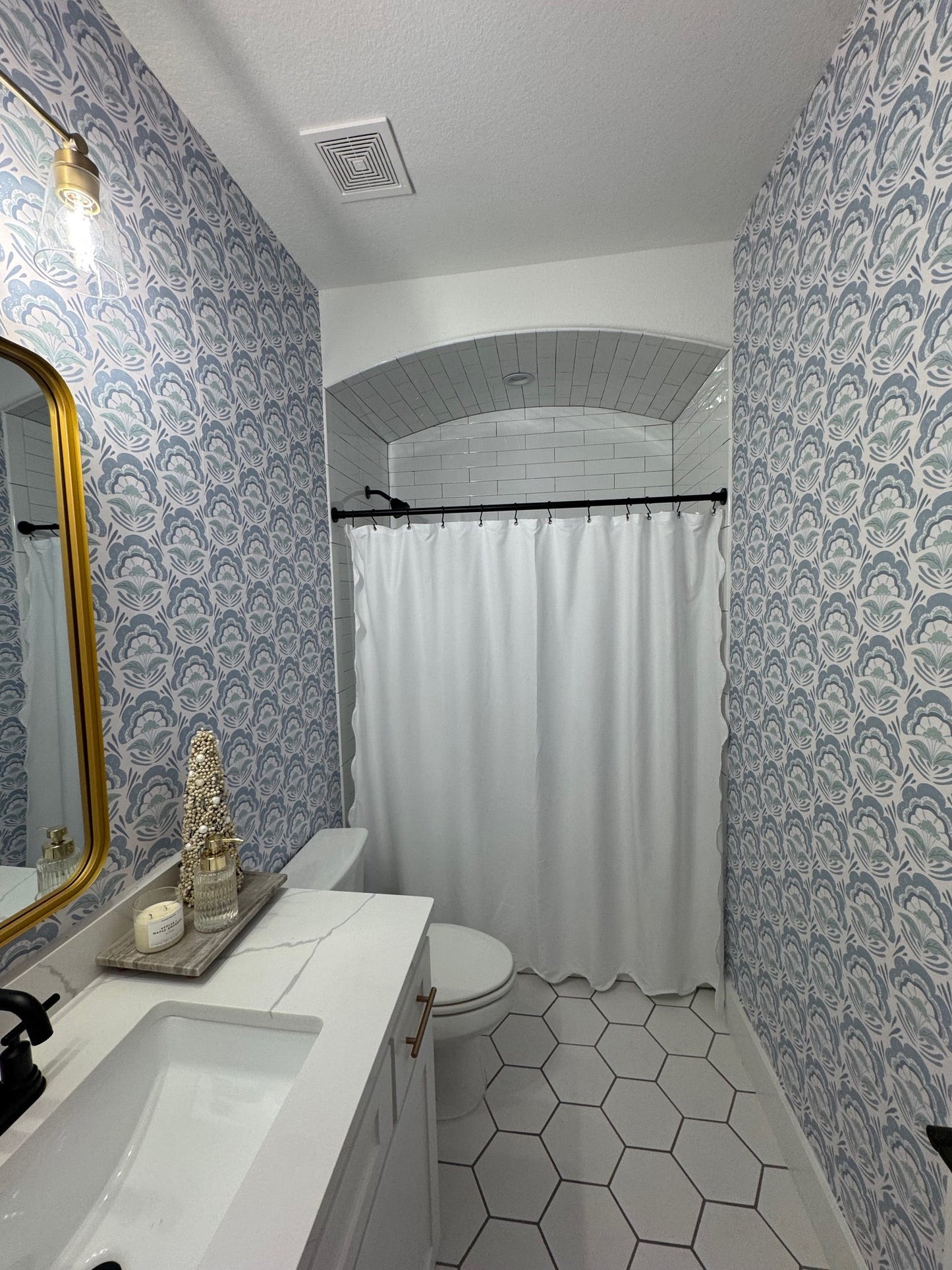 Brynn Wallpaper by Hufton Studio - Loomwell Home Goods