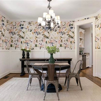 Irina Wallpaper - Loomwell Home Goods