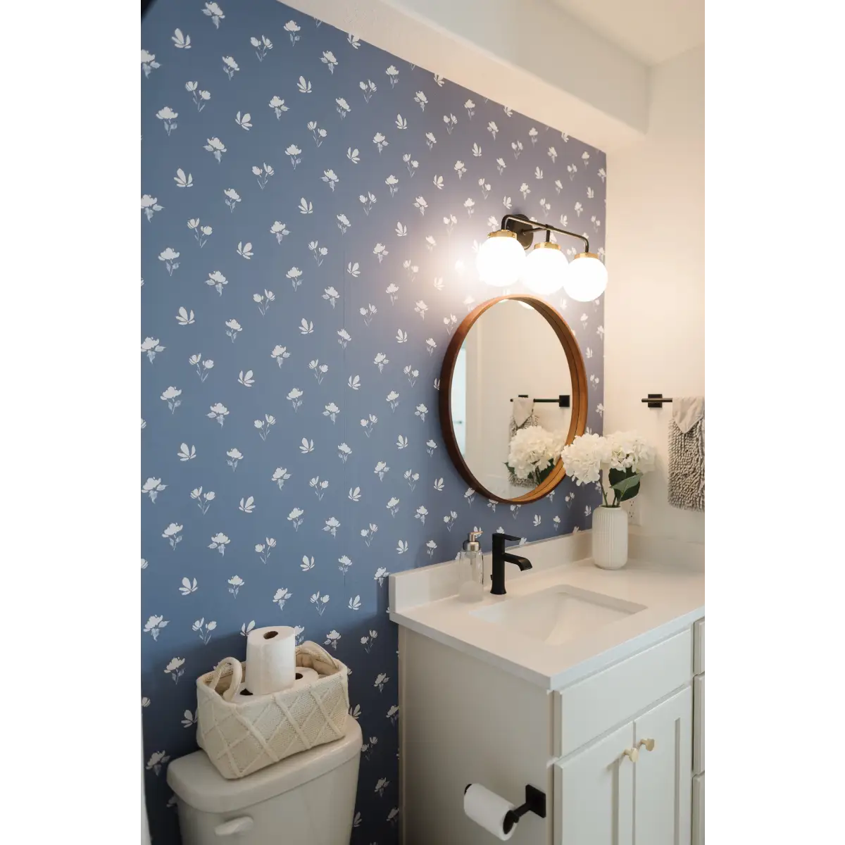 Imogen Wallpaper - Simple Flowers - by Melissa Johnson Design - Loomwell Home Goods