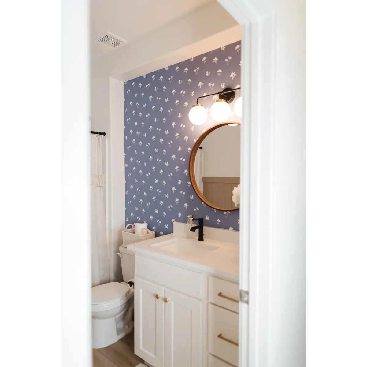 Imogen Wallpaper - Simple Flowers - by Melissa Johnson Design - Loomwell Home Goods