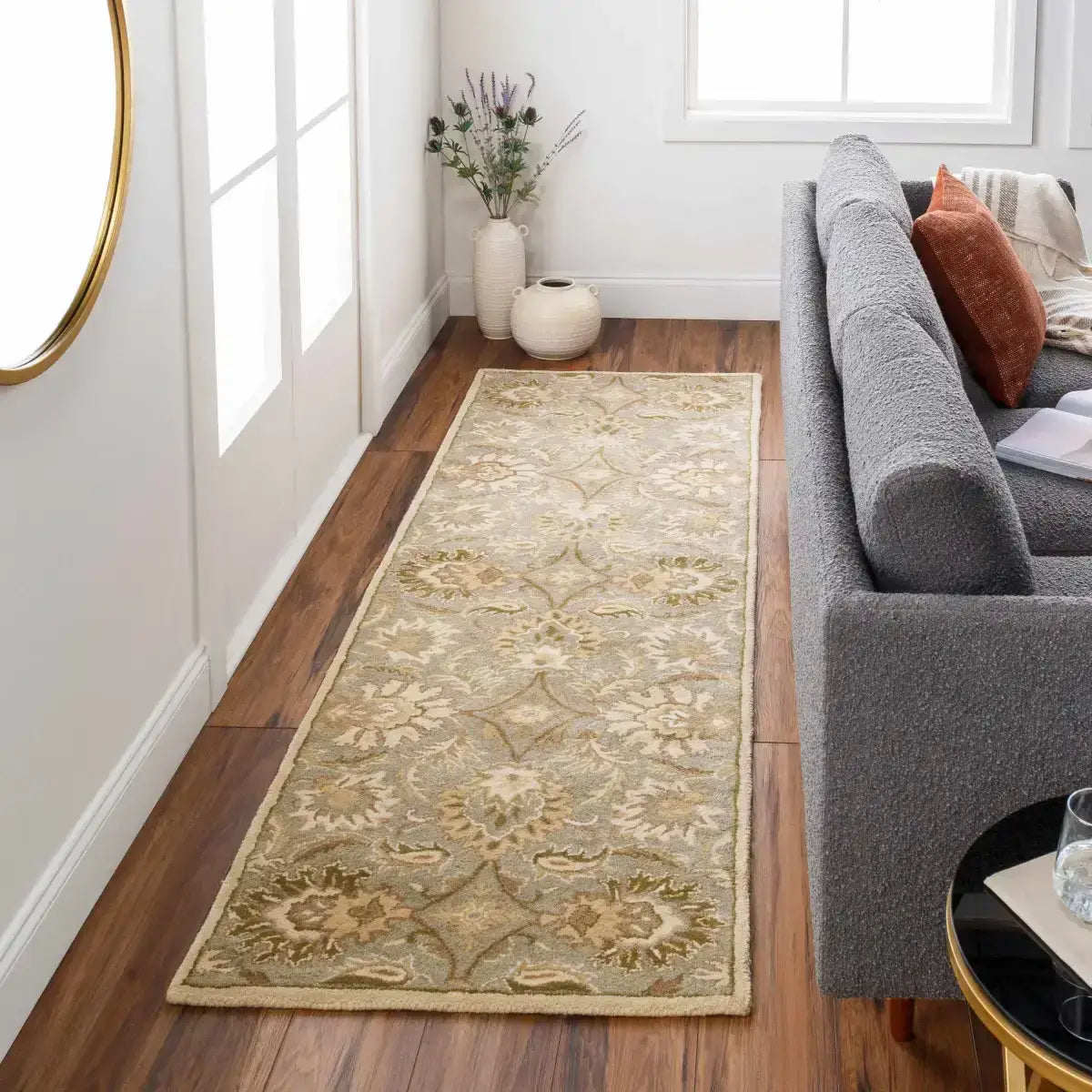 Ivory Beige Traditional Wool Area Rug - Boutique Rugs