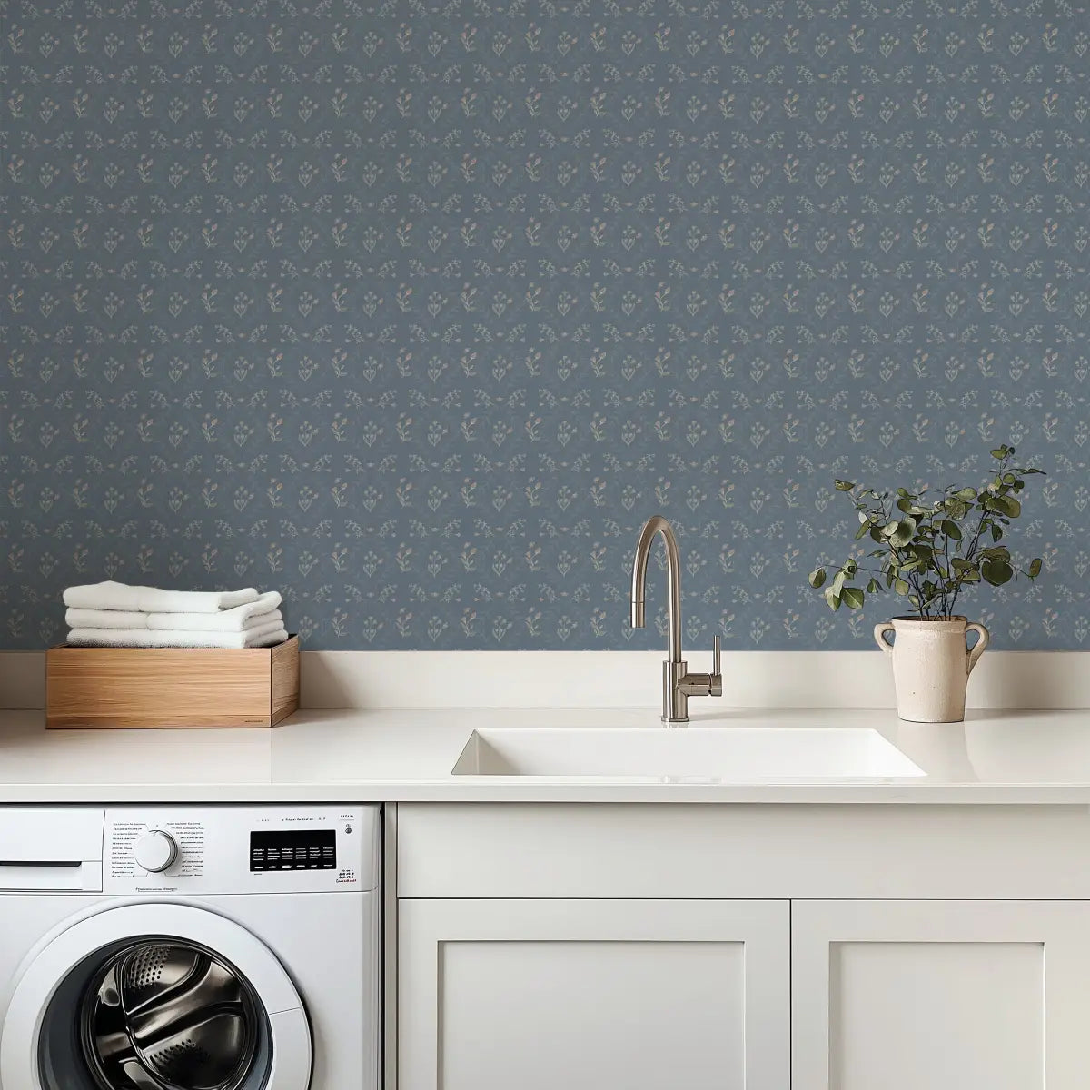 Jennings Wallpaper - Flowers and Bees - by Hannah Langford Design - Loomwell Home Goods