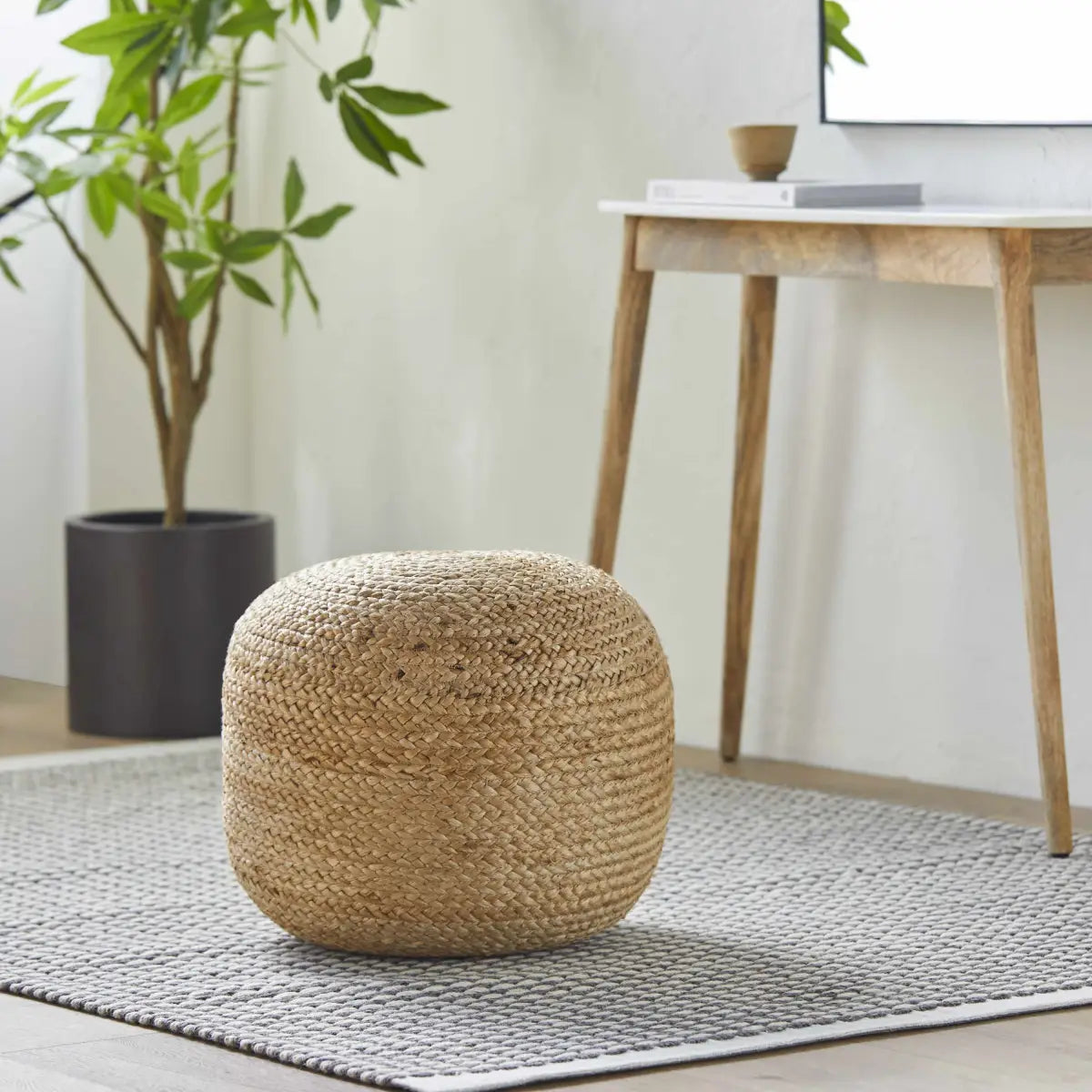 Kaumakani Jute Pouf - 20’’ x 20’’ x 16’’ Cylinder - Boutique Rugs