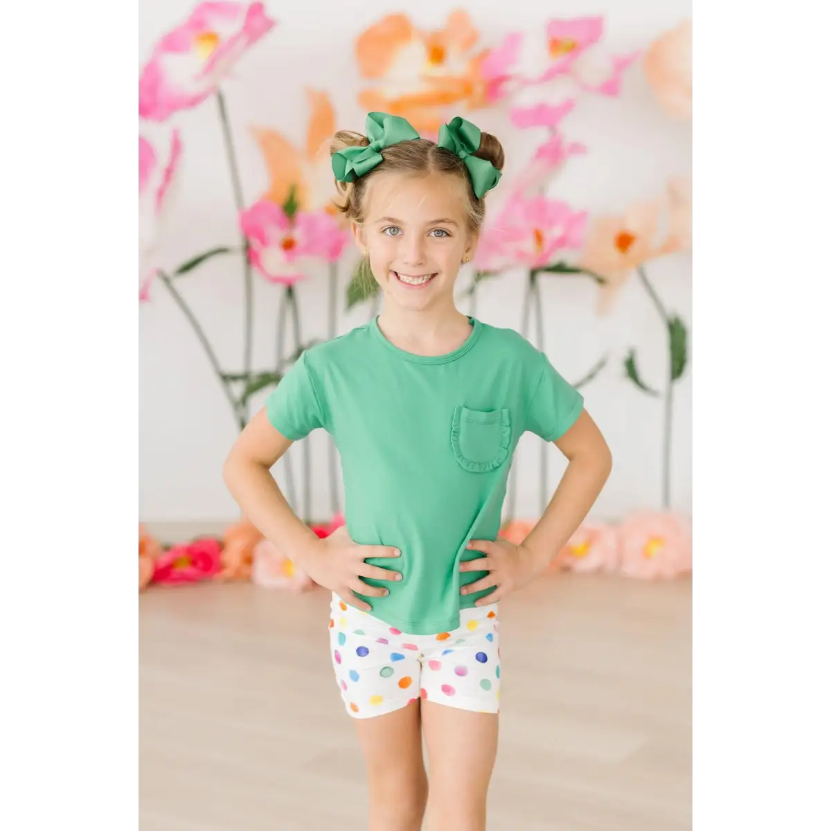 Ruffle Pocket Tee - Kelly Green - Mila & Rose ®