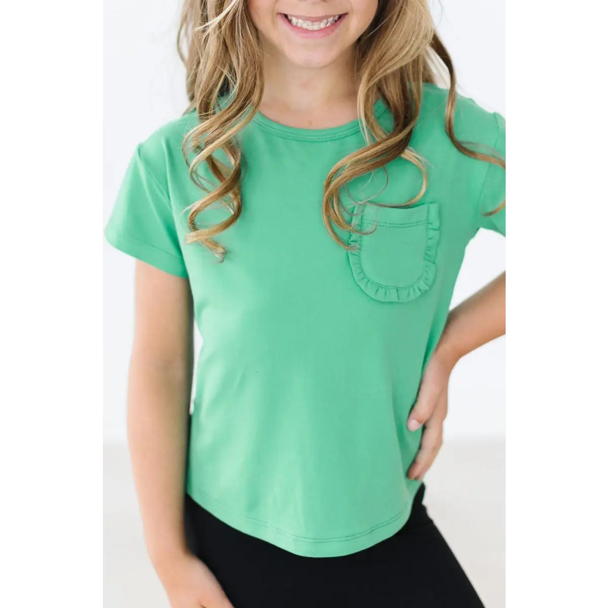 Ruffle Pocket Tee - Kelly Green - Mila & Rose ®