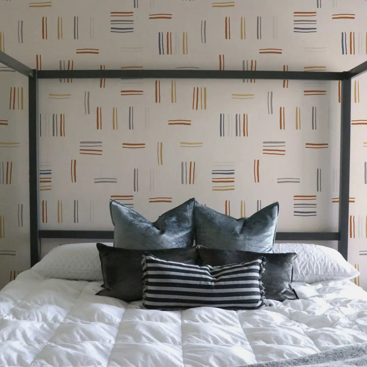 Keren Wallpaper - Line Geometric Pattern - Loomwell Home Goods