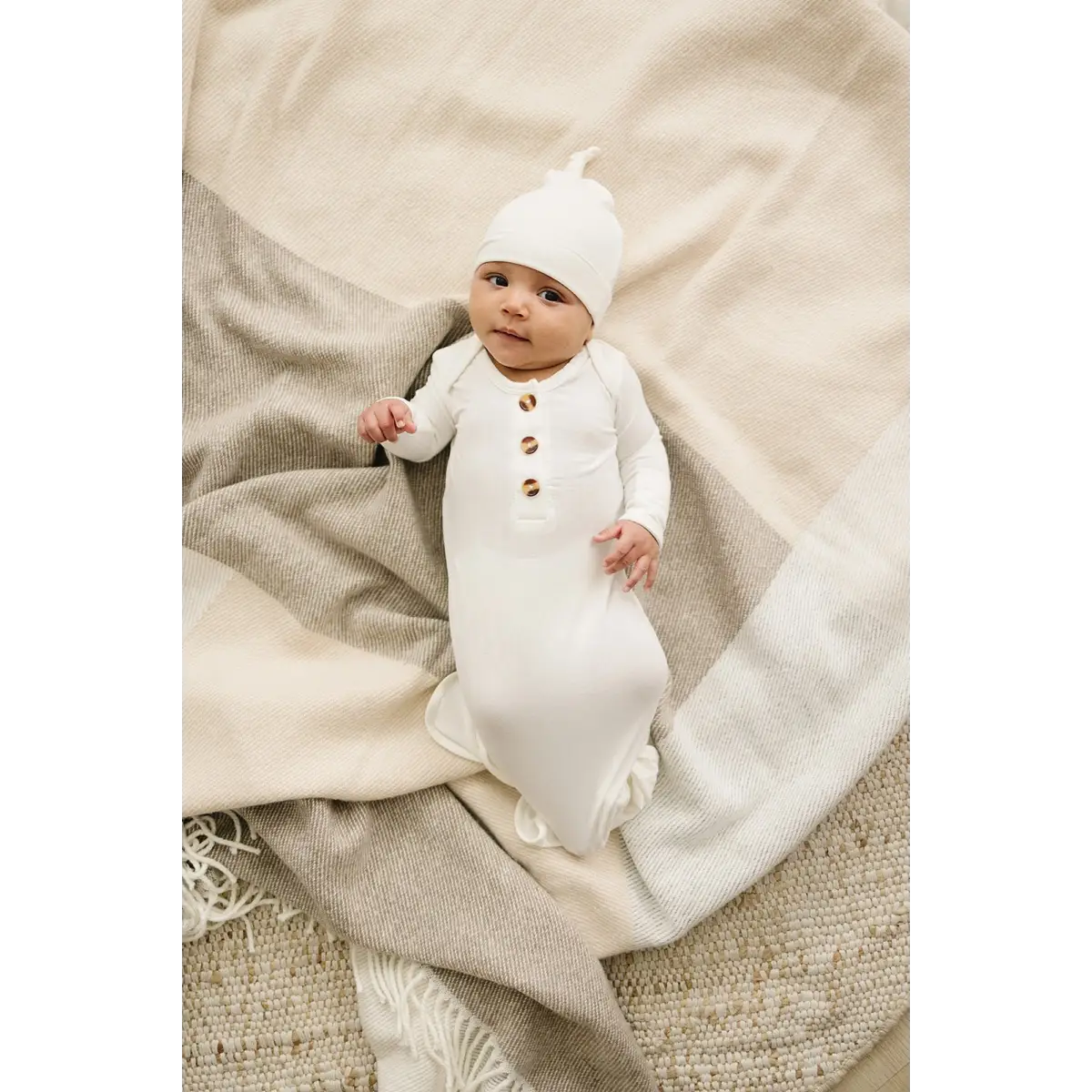 Knot Hat - White - Harp Angel Boutique