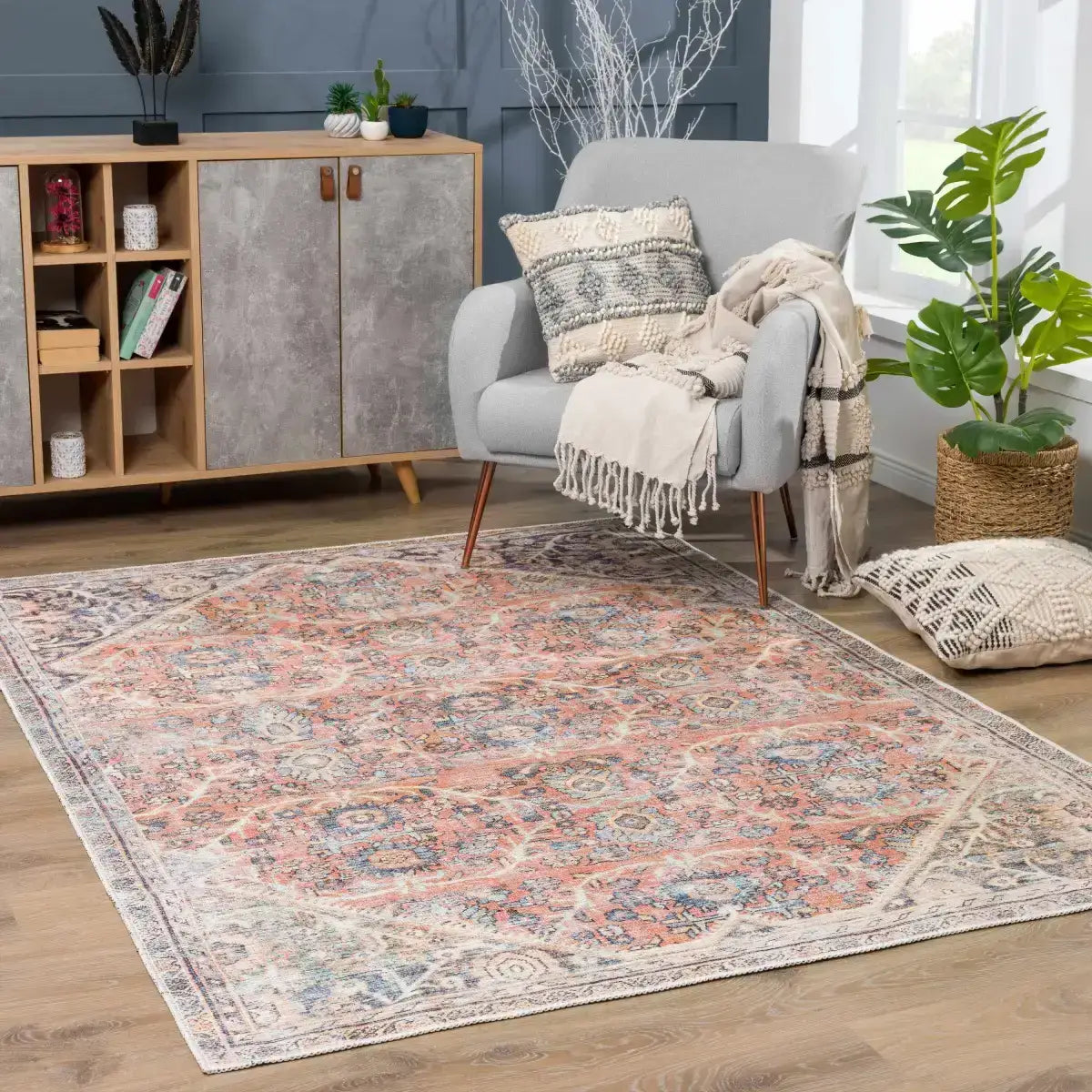 Konstantina Washable Traditional Rug - Boutique Rugs