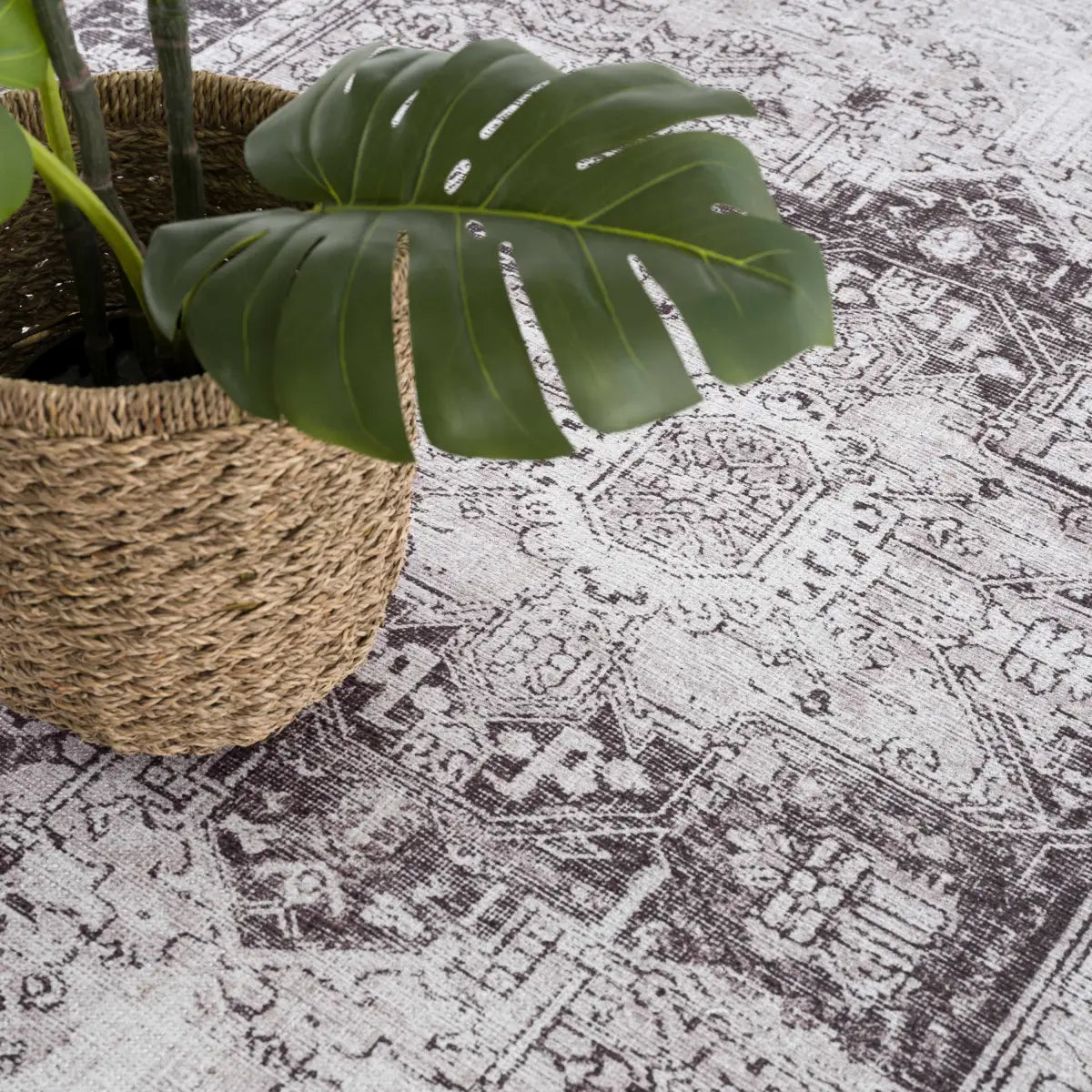 Kyan Washable Area Rug - Boutique Rugs