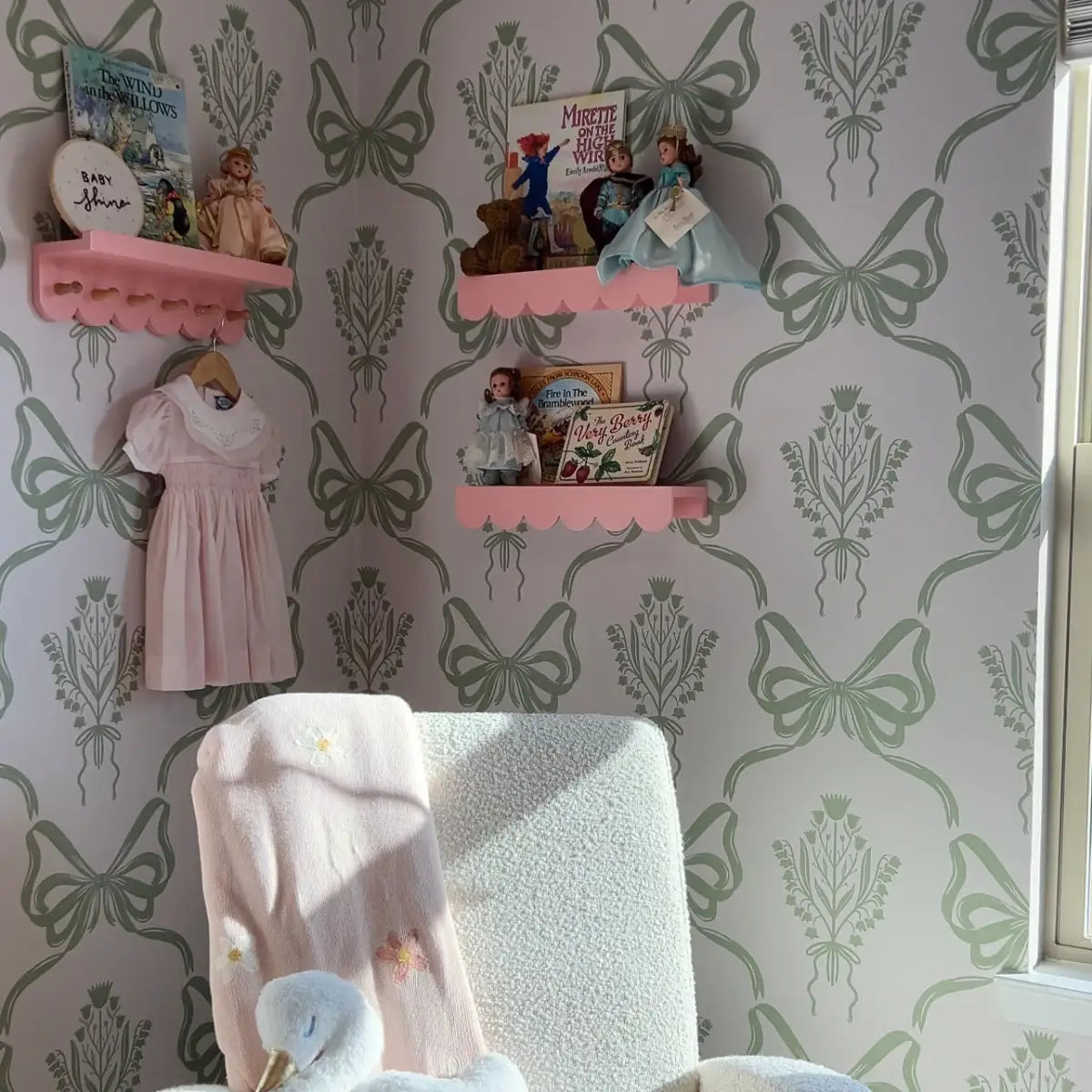 Lacey Wallpaper - Bows and Bouquets - by The Beau Studio - Loomwell Home Goods