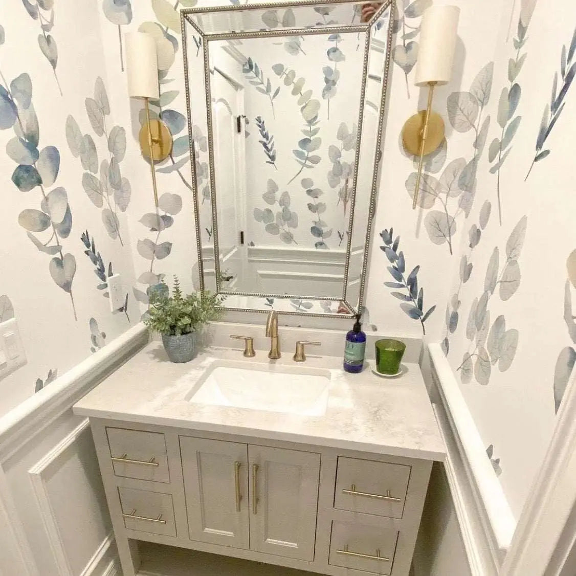 Lark Wallpaper - Eucalyptus and Herbs - Loomwell Home Goods