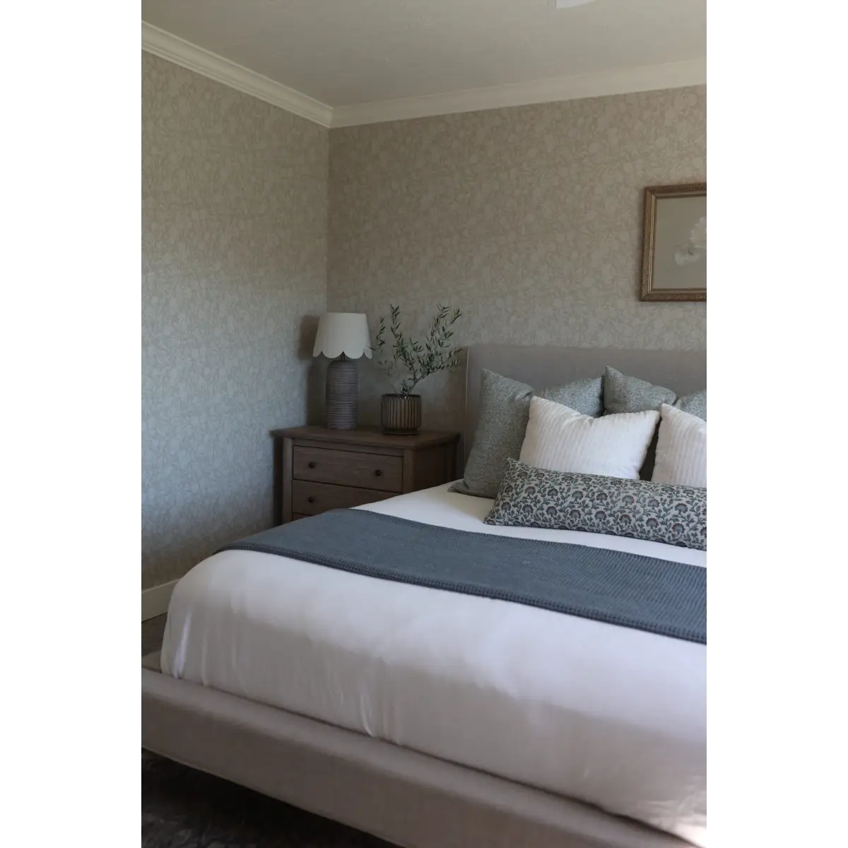Leighton Wallpaper - Subtle Floral - by The Fibery - Loomwell Home Goods