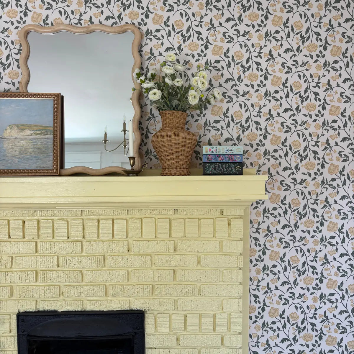 Lillian Wallpaper - Traditional Floral - by Ali Anni - Loomwell Home Goods