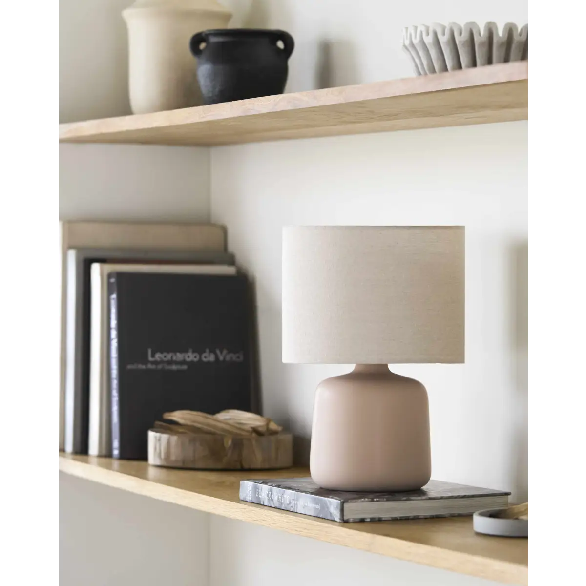 Lumellogno Table Lamp - 13’’H x 9’’W x 9’’D Circular - Boutique Rugs