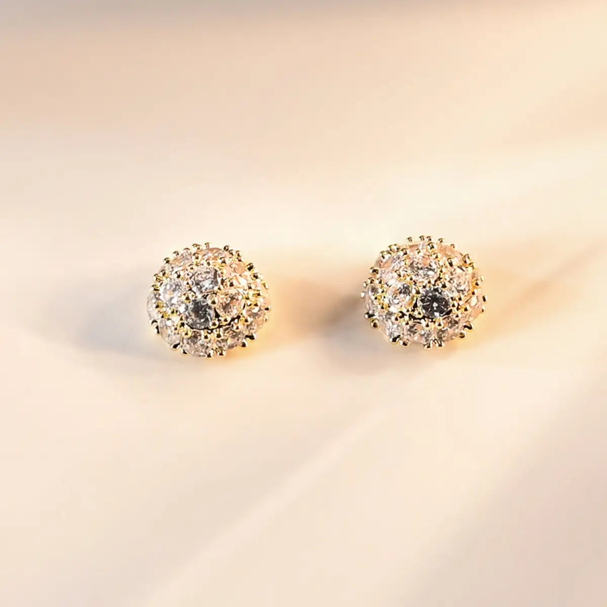 Lustre Bloom Studs in Gold - Starfish Project