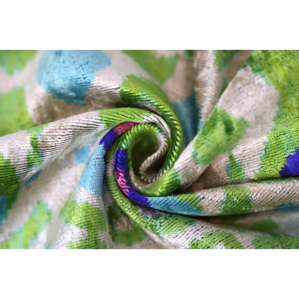 Luxury Silk Velvet Pillow 16x24 – Handmade Green & Turquoise Ikat Lumbar Cushion - Canvello