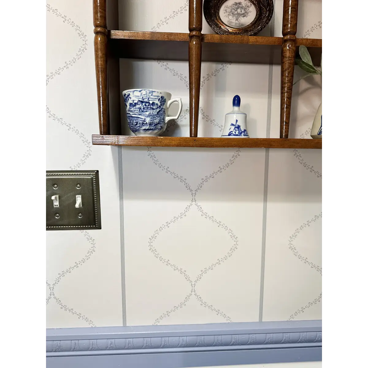 Maeve Wallpaper - Wavy Vines Stripe - by Ali Anni - Loomwell Home Goods