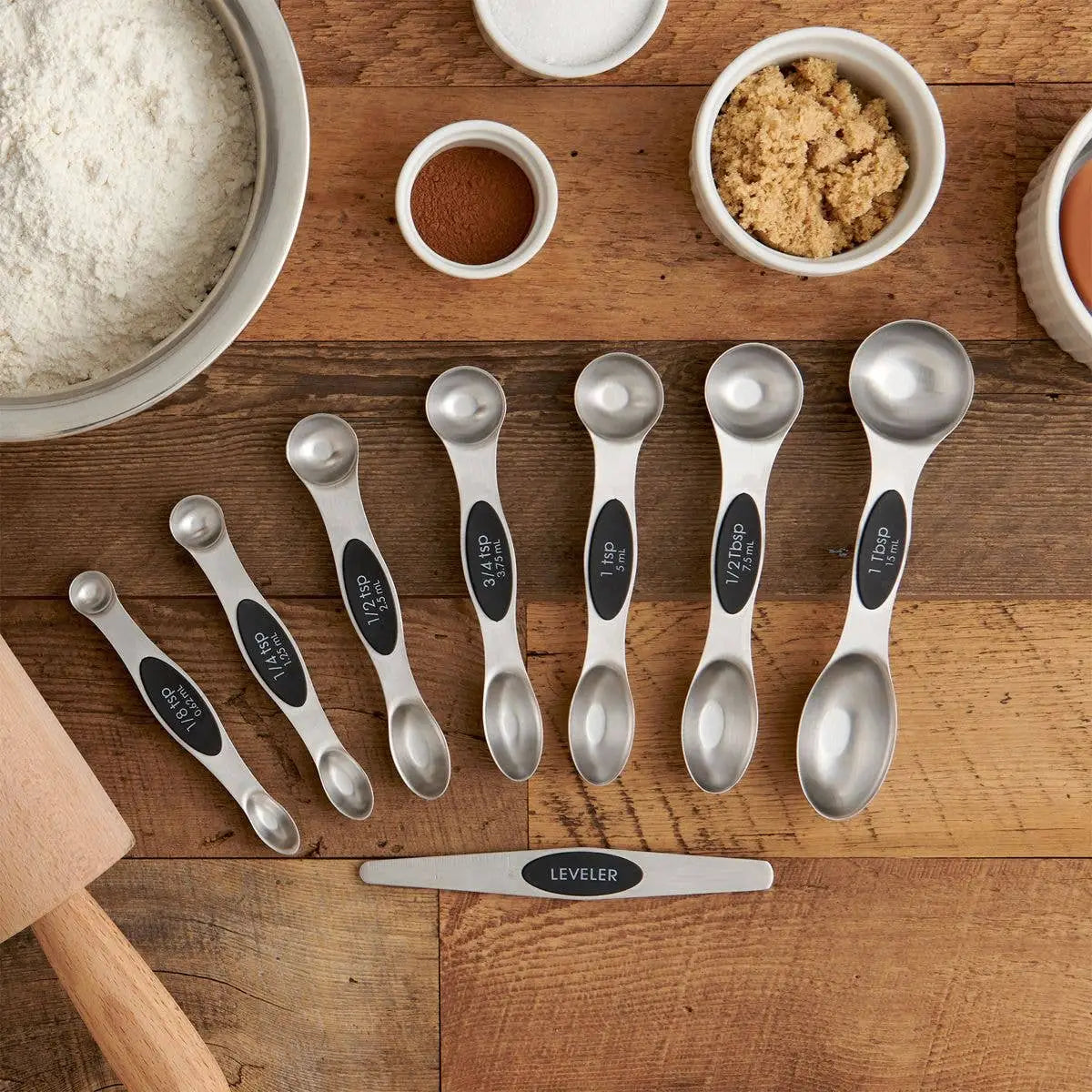 Magnetic Measuring Spoons with Leveler - HIC - Harold Import Co.