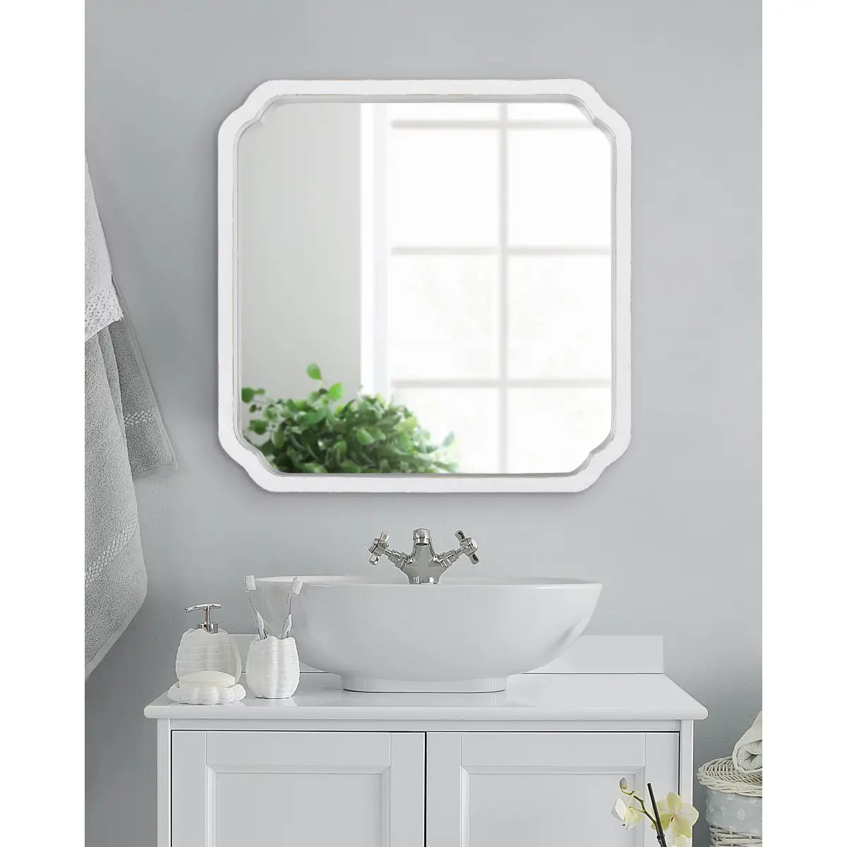 Marston Wood Wall Mirror with Rounded Corners - kateandlaurel