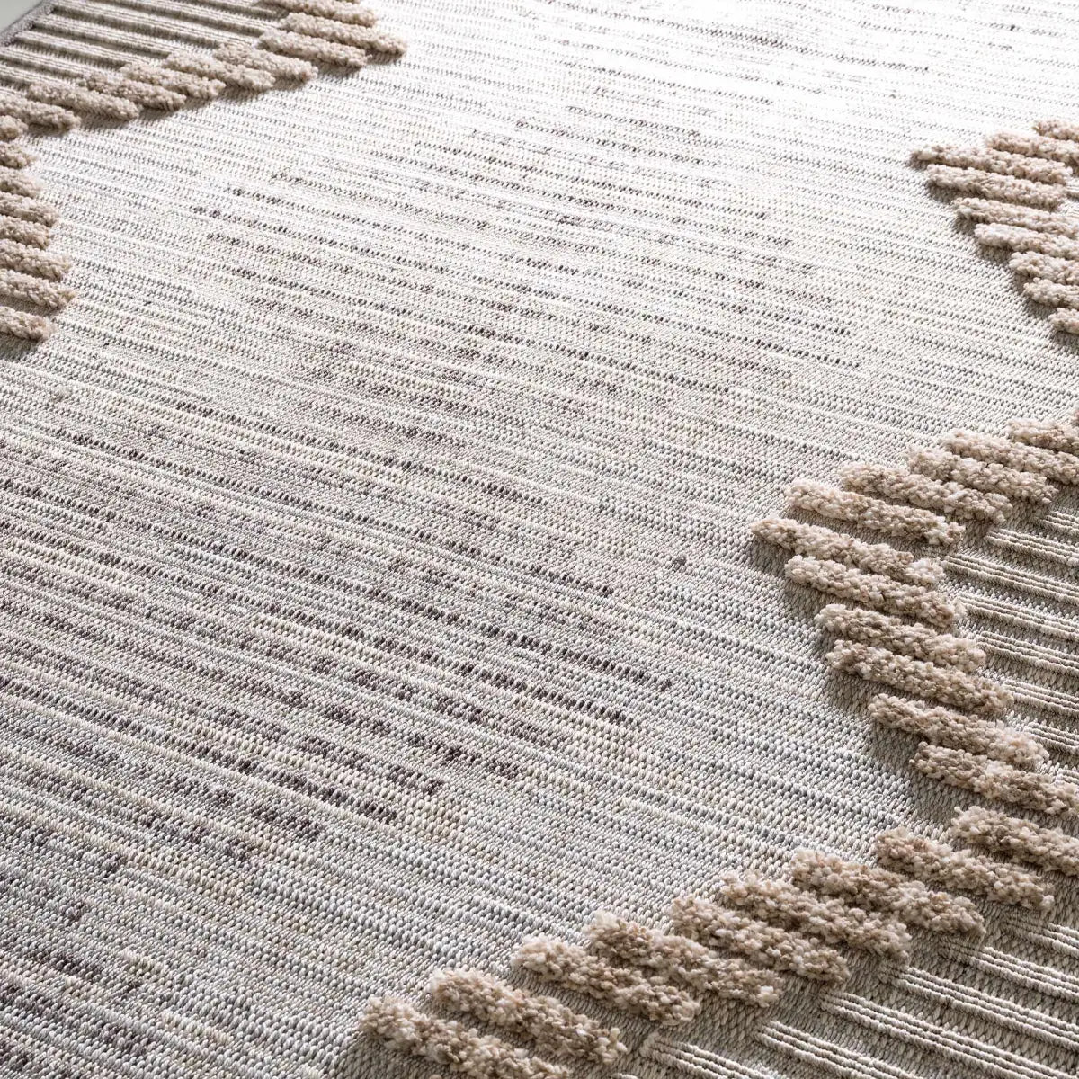 Maulawin Cream High-Low Area Rug - 5’3’’ x 7’ Rectangle - Boutique Rugs