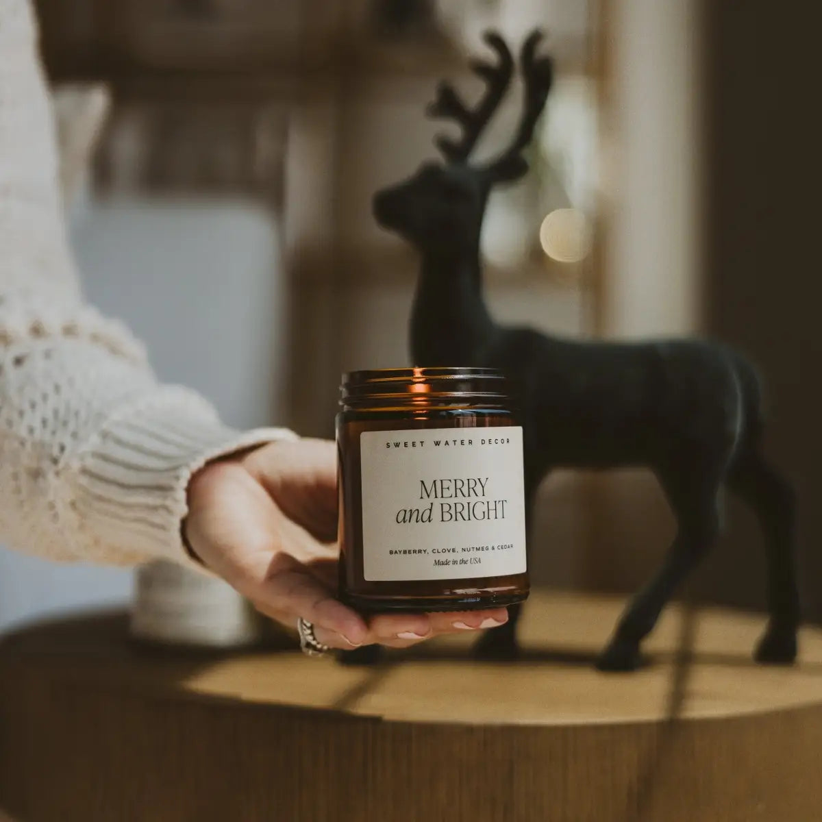 Merry and Bright Soy Candle - Amber Jar - 9 oz - Sweet Water Decor