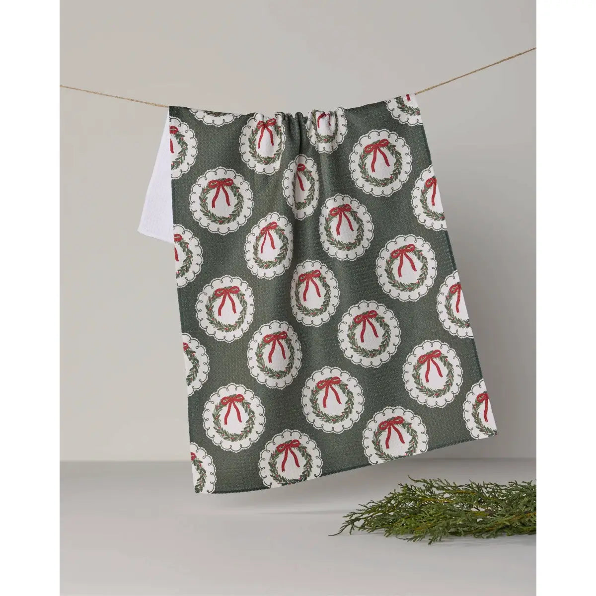 Kitchen Tea Towel - Merry Christmas Wreaths - Geometry