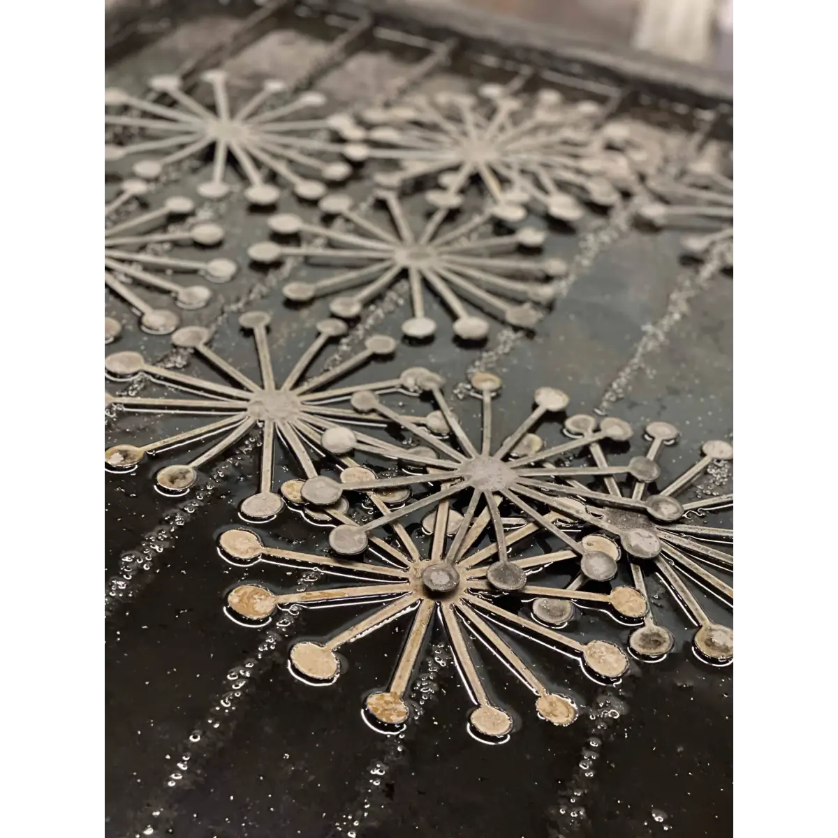 Metal Dandelion Wish Flower Garden Decor - 608 The Factory