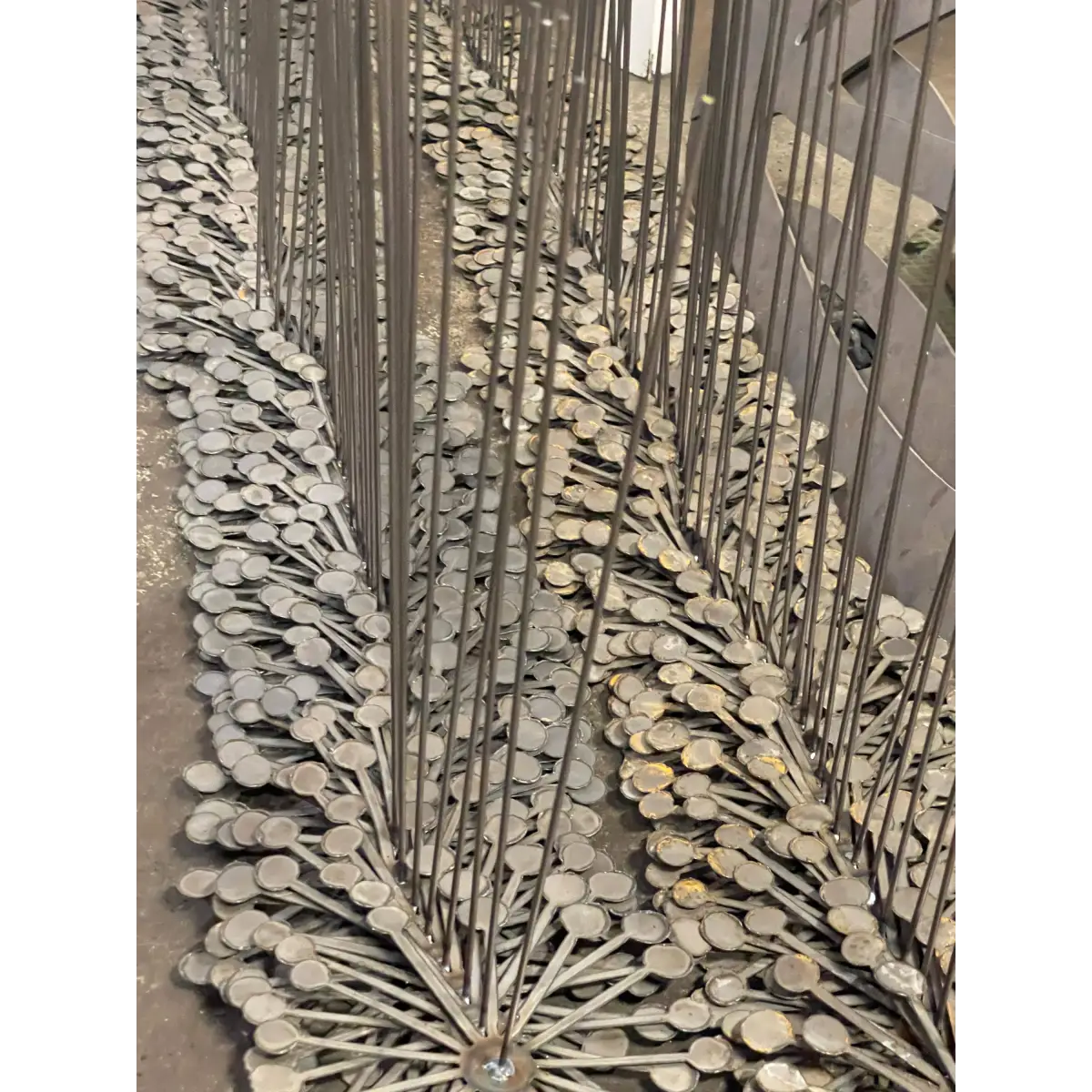 Metal Dandelion Wish Flower Garden Decor - 608 The Factory