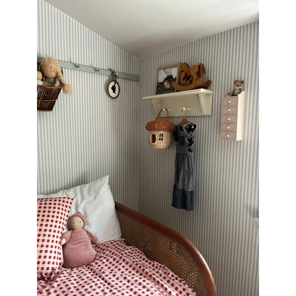 Meyer Wallpaper - Neutral Stripes - Loomwell Home Goods