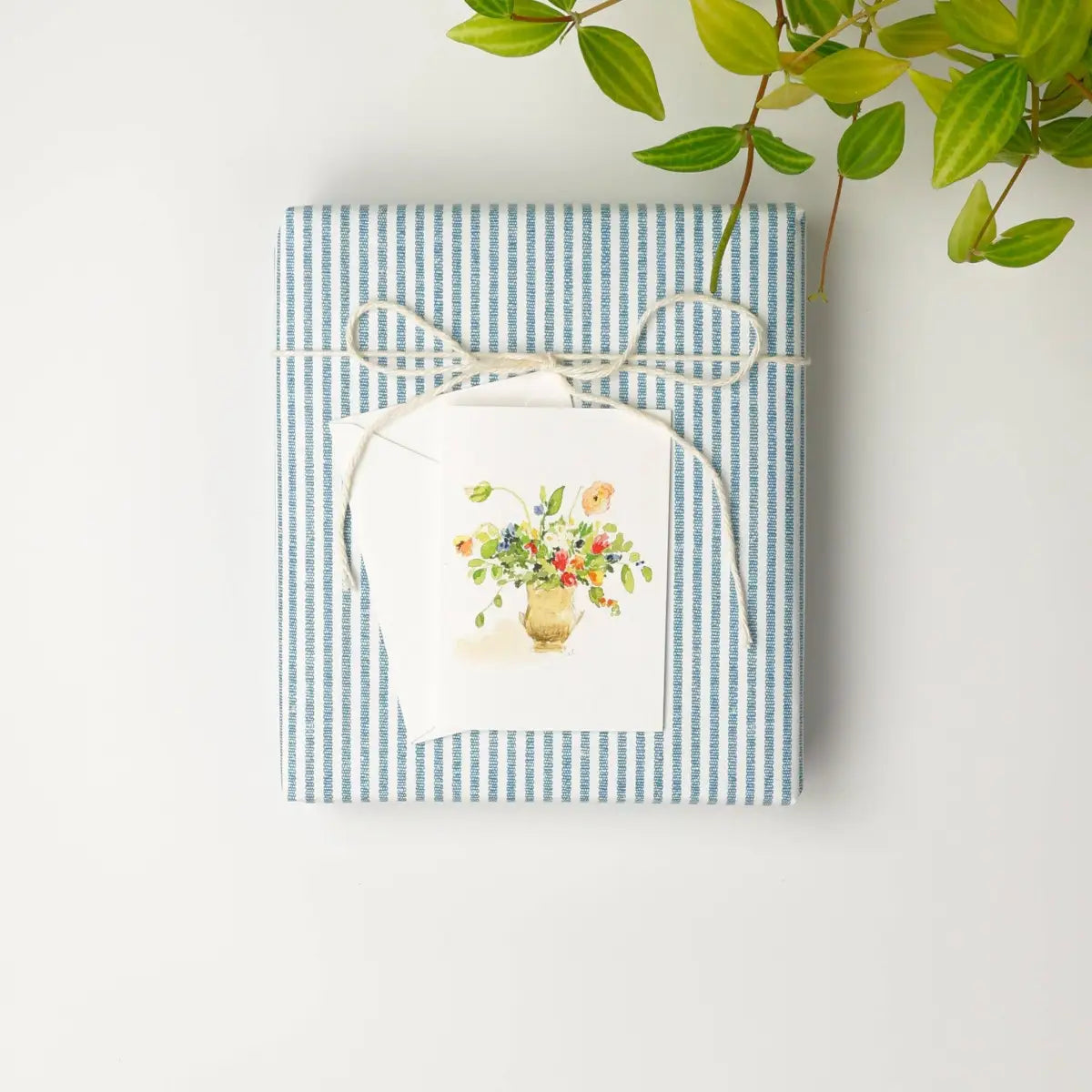 Mini Notecard - Bouquet in Urn - emily lex studio