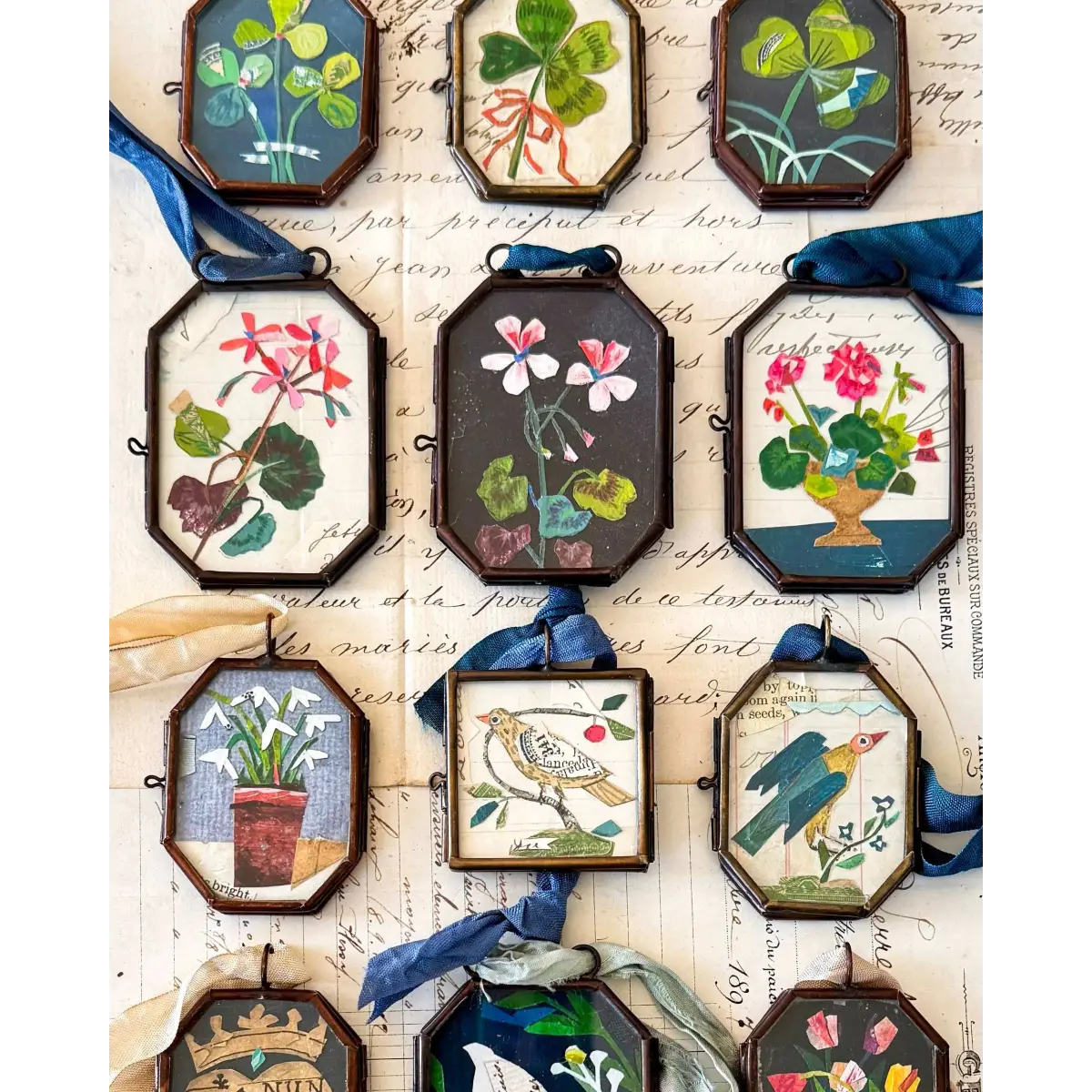 Miniature Art - Snowdrops - Small Locket - Maris Mirum
