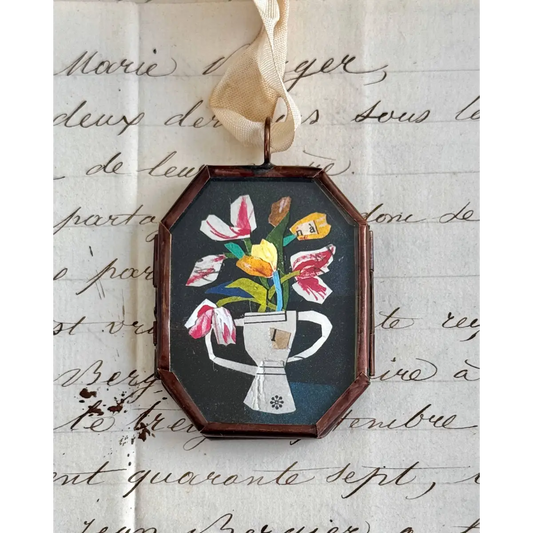 Miniature Art - Tulips en Trophe - Small Locket - Maris Mirum