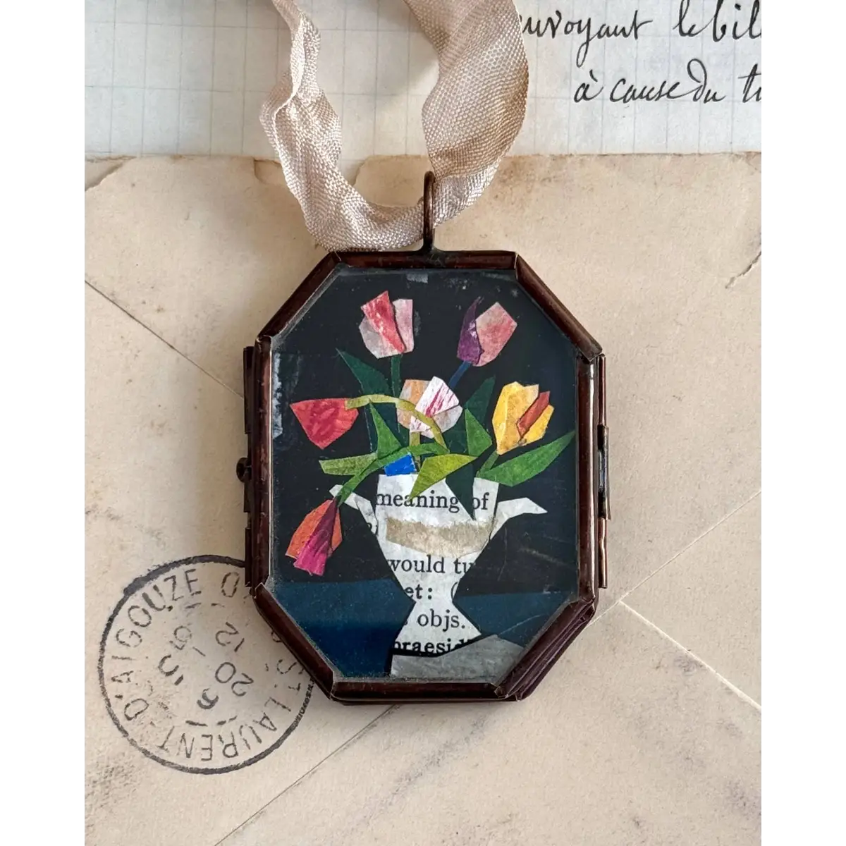 Miniature Art - Tulips in Urn - Small Locket - Maris Mirum